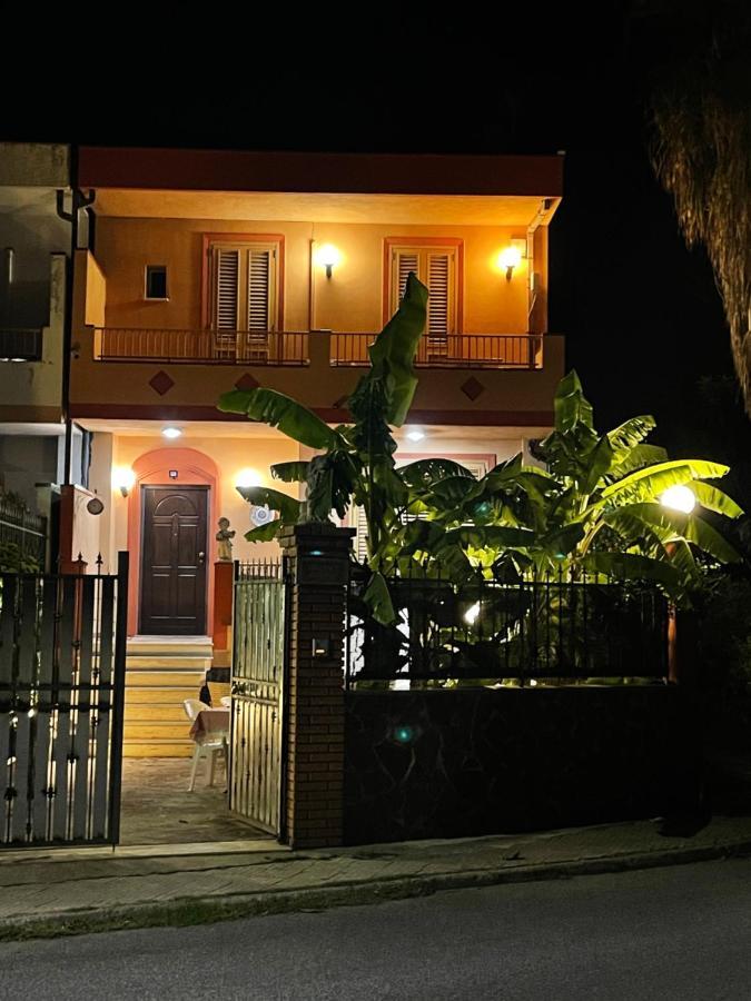 Residence Don Turi Villafranca Tirrena Luaran gambar